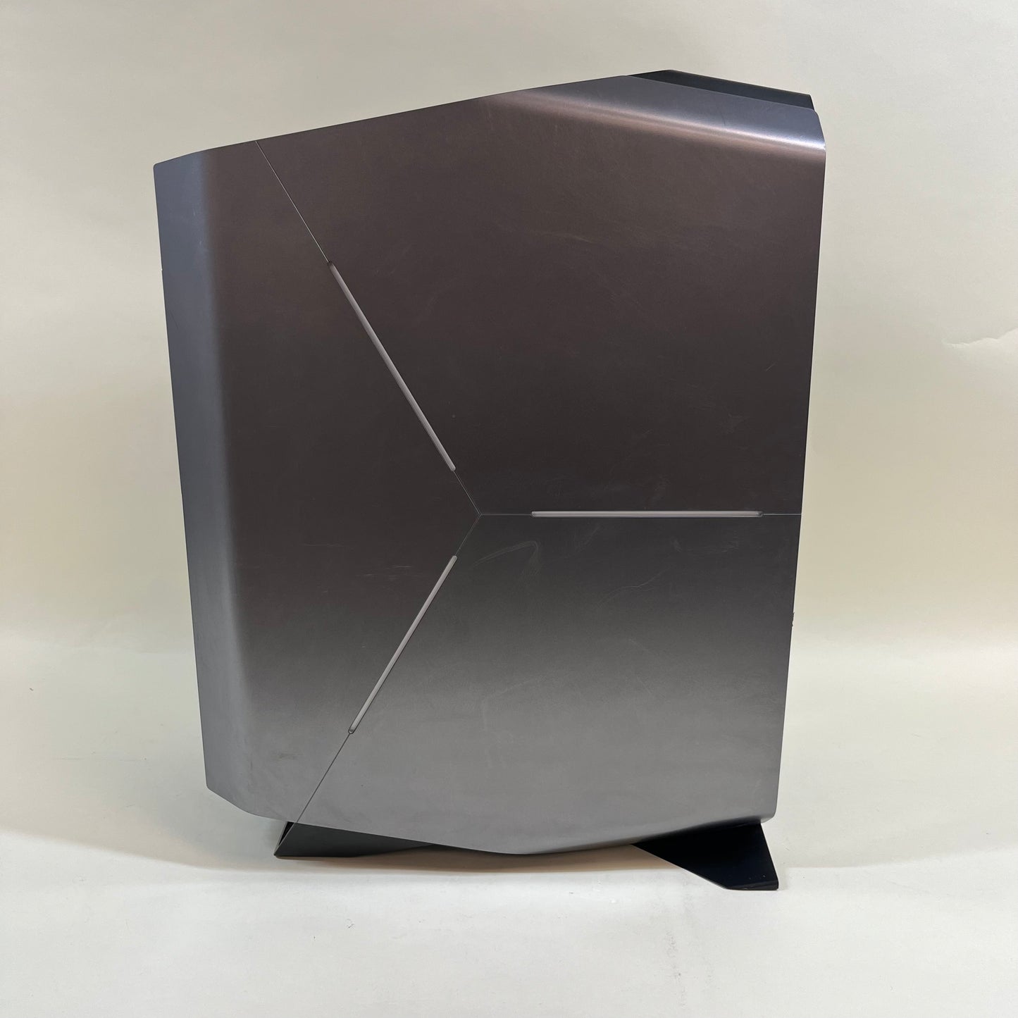 Alienware Aurora R7 i5-8400 2.80GHz 16GB RAM 1TB SSD Radeon RX 560