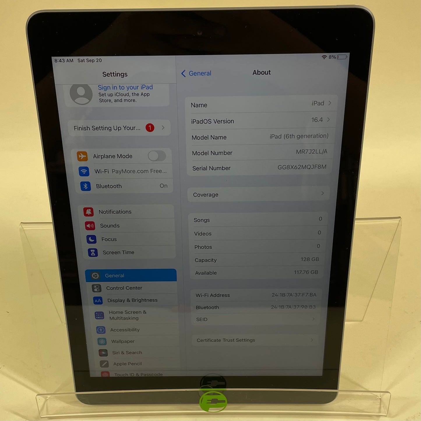 WiFi Only Apple iPad 6th Gen 128GB 16.4 Space gray MR7J2LL/A