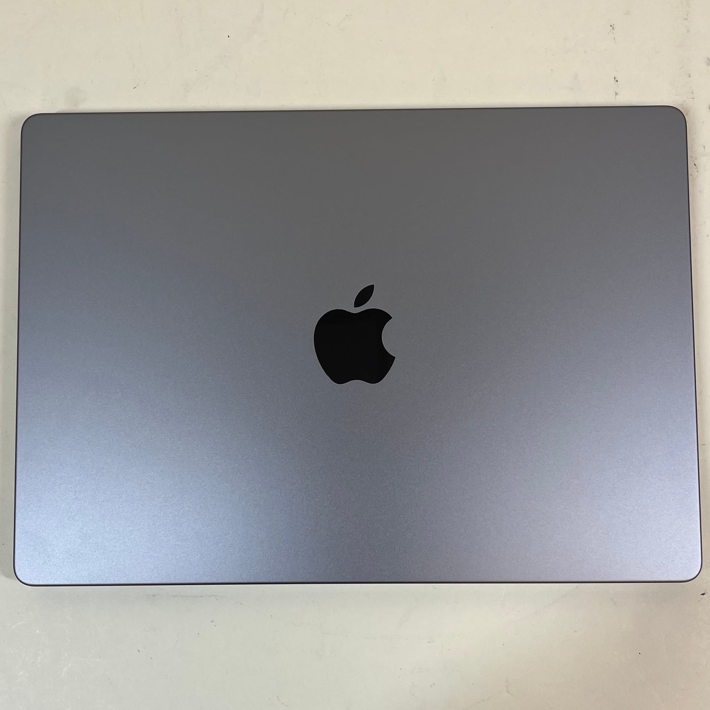 2023 Apple MacBook Pro 14" M3 10C GPU 4.0GHz 8GB RAM 512GB SSD A2918
