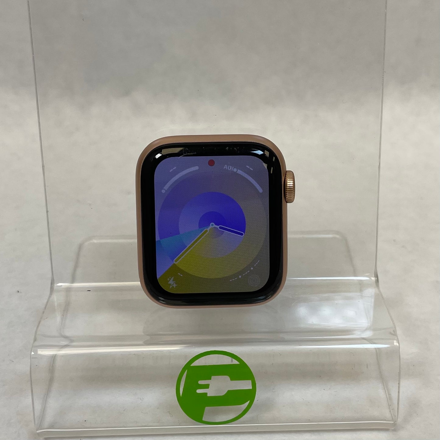 GPS Only Apple Watch SE 1st Gen 40MM Rose Gold Aluminum MKQ03LL/A