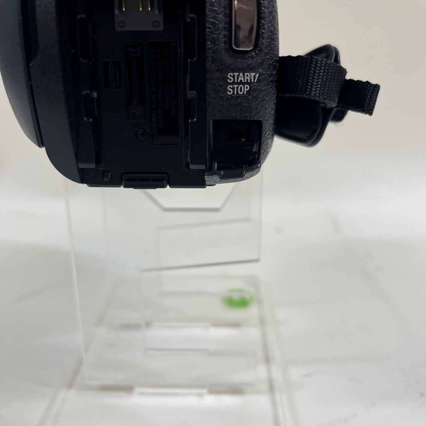 Sony HandyCam FDR-AX43 16.6MP UHD 4K Handycam Camcorder Action Camera