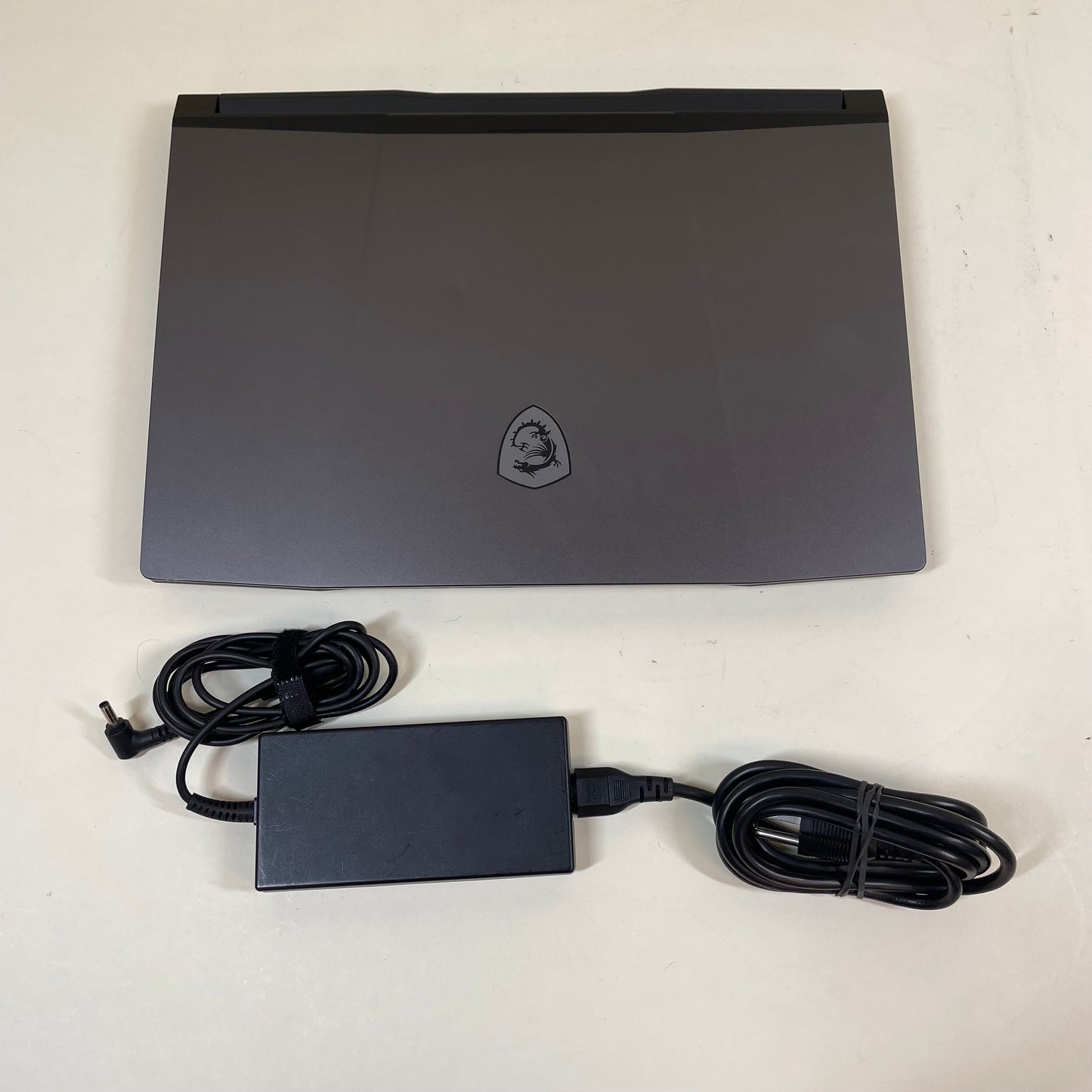 MSI Crosshair 15 A11UCK 15.6" i7-11800H 2.3GHz 16GB RAM 512GB GeForce RTX 3050