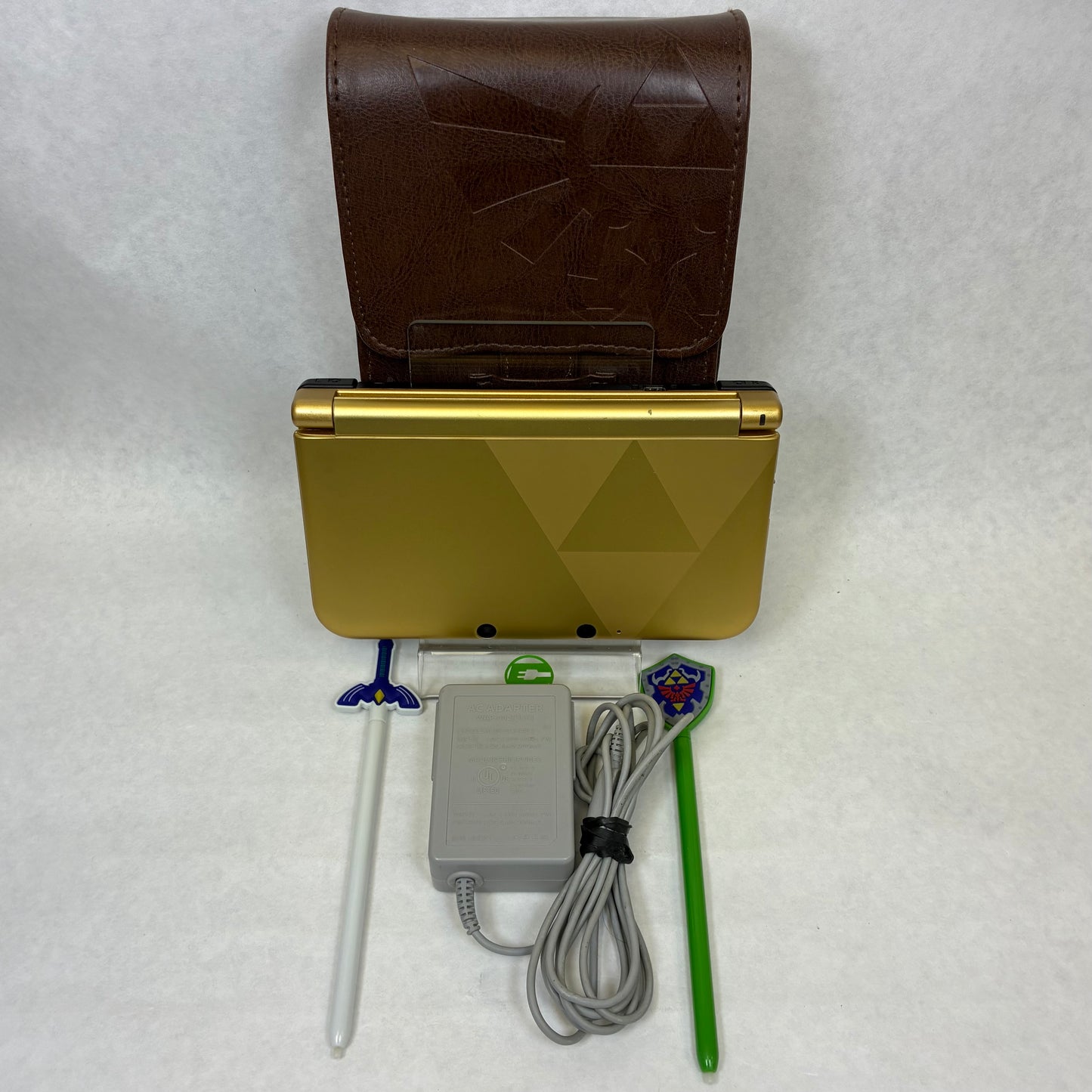 Nintendo 3DS XL Handheld Game Console SPR-003 Zelda: A Link Between Worlds